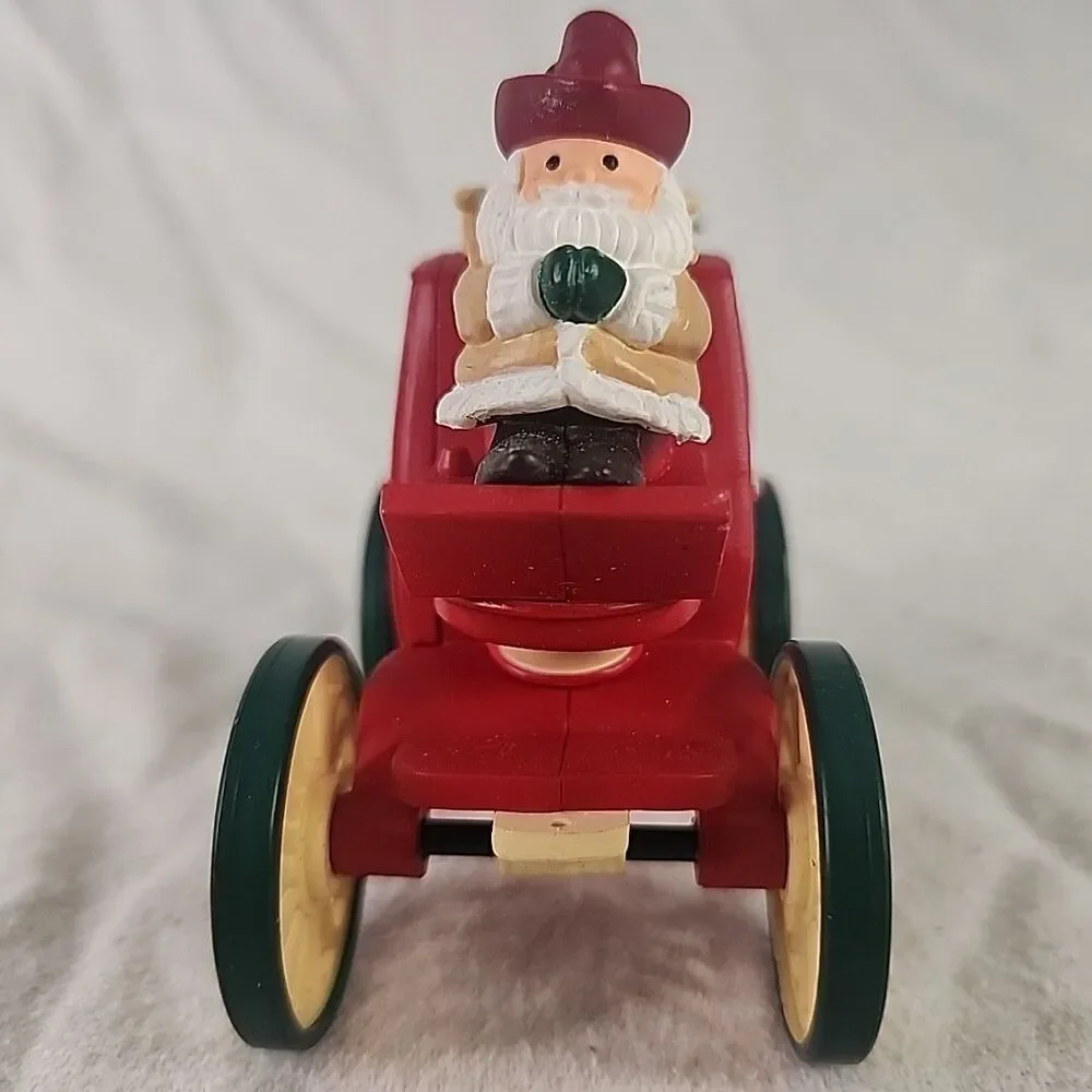 Hallmark Ornament 1988 Kringle Koach Here Comes Santa Series Xmas Stagecoach